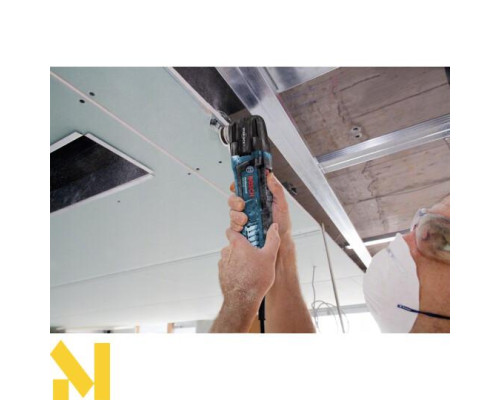 Багатофункціональний інструмент (реноватор) Bosch GOP 30-28 (Type G - British 3-Pin)