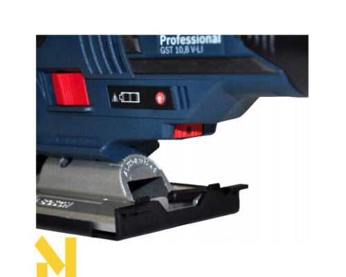 Лобзик акумуляторний Bosch GST 12V-70 Professional (без АКБ та ЗП)