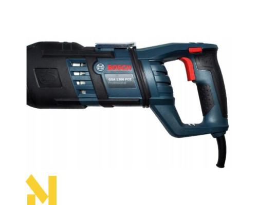 Пила шабельна Bosch GSA 1300 PCE + 22 пилочки