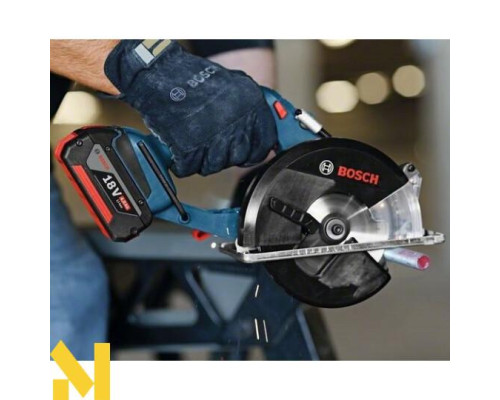 Пила дискова акумуляторна Bosch GKM 18 V-LI L-Boxx/5 А.г/ЗП