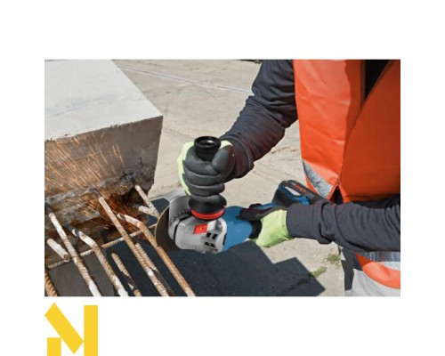 Болгарка (кутова шліфмашина) акумуляторна Bosch GWS 18V-15 C (без АКБ та ЗП)