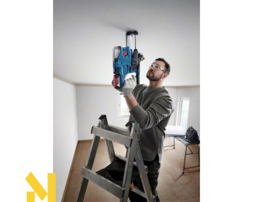 Перфоратор акумуляторний Bosch Professional GBH 185-LI (АКБ 4Аг + ЗП + Валіза)