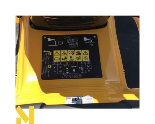 Садовий трактор бензиновий CUB CADET LT2 NR92