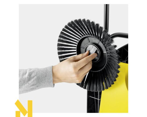 Підмітальна машина механічна Karcher S 4 Twin 2in1