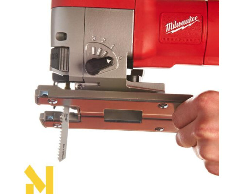 Лобзик електричний Milwaukee JSPE 135 TX