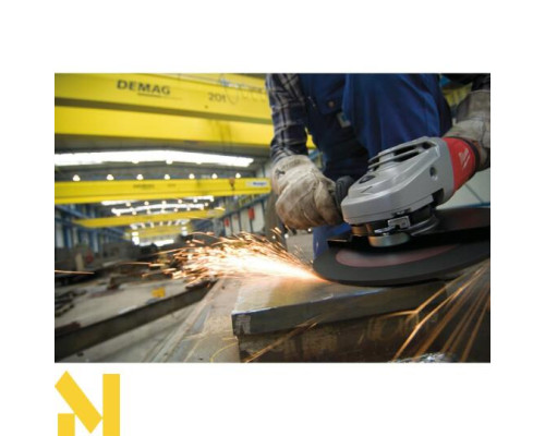 Болгарка (кутова шліфмашина) Milwaukee AGVM 26-230 GEX