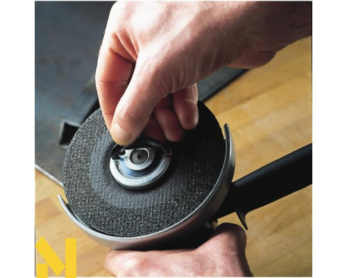 Болгарка (кутова шліфувальна машина) Milwaukee AG 9-125 XE