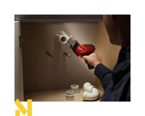 Пила шабельна акумуляторна Milwaukee C12 HZ-202С