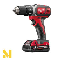 Дриль-шуруповерт Milwaukee M18 BDD-202C