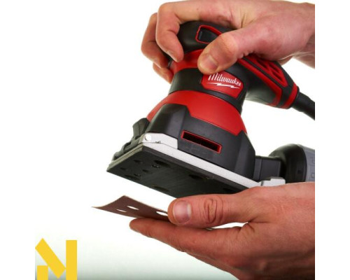 Шліфмашина вібраційна Milwaukee SPS 140