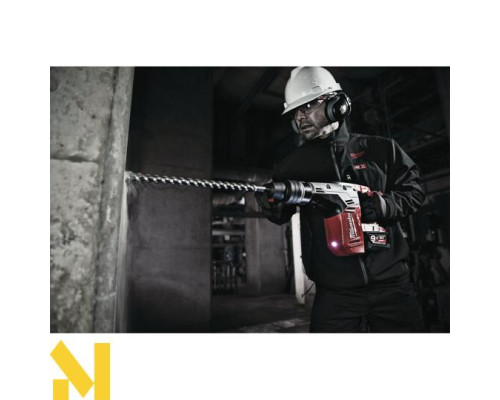 Перфоратор акумуляторний Milwaukee M18 CHM-902C