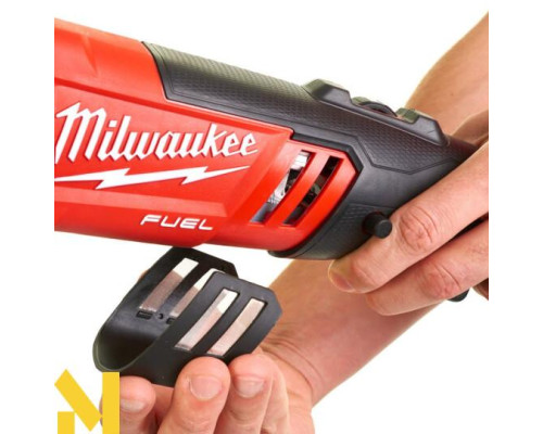 Машина полірувальна акумуляторна Milwaukee M18 FAP180-502X