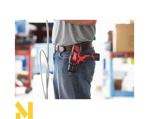 Шуруповерт акумуляторний Milwaukee M12 BDD-153C