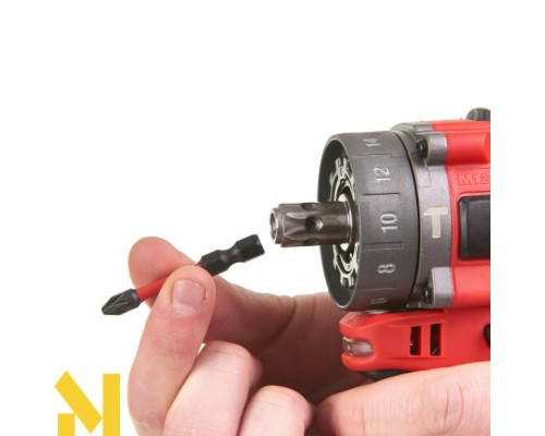 Дриль-шуруповерт ударний акумуляторний Milwaukee M12 FPDXKIT-202X