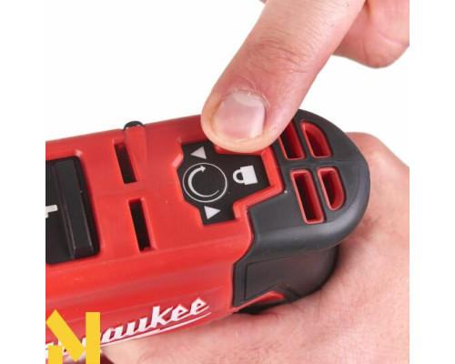 Дриль-шуруповерт акумуляторний Milwaukee M12 FDDXKIT-202X зі змінними насадками