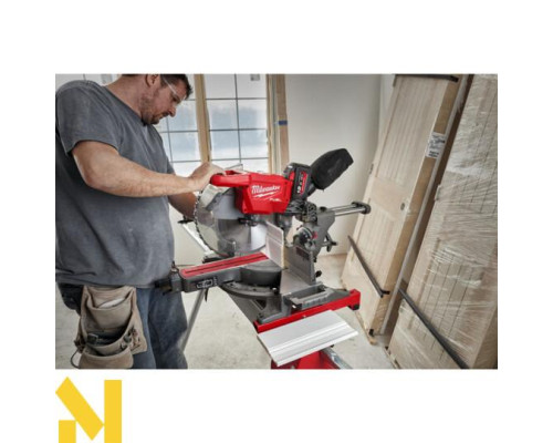 Пила торцювальна акумуляторна Milwaukee M18 FMS305-121
