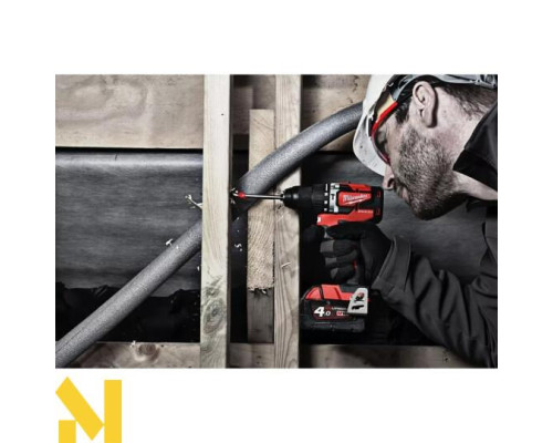 Дриль-шурупокрут акумуляторний Milwaukee M18 CBLPD-422C