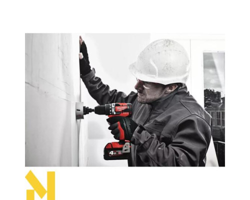 Дриль-шурупокрут акумуляторний Milwaukee M18 CBLPD-422C