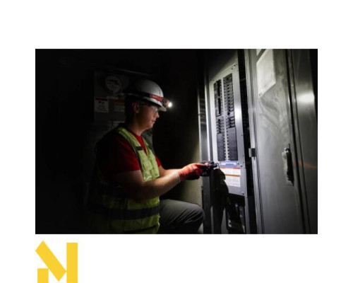 Ліхтар акумуляторний налобний MILWAUKEE L4HL2-301