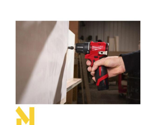 Дриль-шуруповерт акумуляторний MILWAUKEE M12 BLDDRC-202C