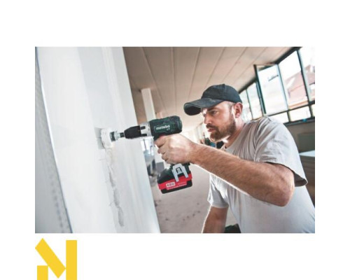 Акумуляторний дриль-шуруповерт Metabo BS 18 LT