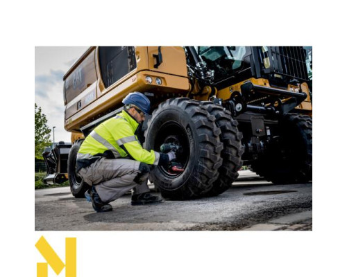 Гайковерт акумуляторний Metabo SSW 18 LTX 1750 BL