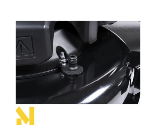 Садовий трактор бензиновий Oleo-Mac OM 86R/12,5 KM