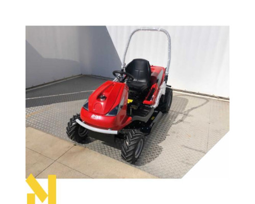 Садовий трактор бензиновий Oleo-Mac APACHE 92 EVO 4X4 EMAK