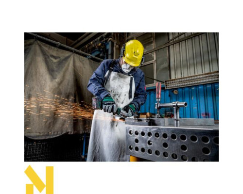 Болгарка (кутова шліфмашина) акумуляторна Metabo W 18 L BL 9-125 Set (без АКБ та ЗП, + MetaBox)