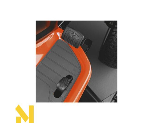 Садовий трактор бензиновий Husqvarna TC 238TX