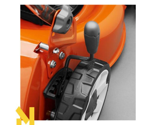 Газонокосарка акумуляторна Husqvarna LC 141Li