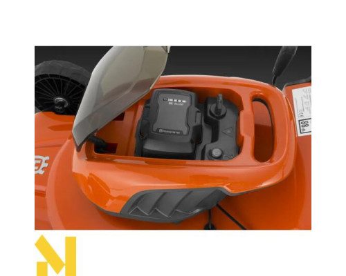 Газонокосарка акумуляторна Husqvarna LC 142iS КІТ