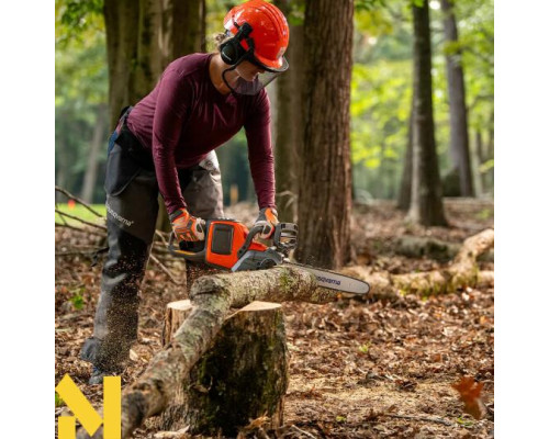 Пила ланцюгова акумуляторна Husqvarna 225i KIT