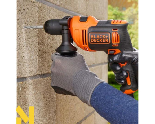Дриль ударний Black&Decker BEH710K