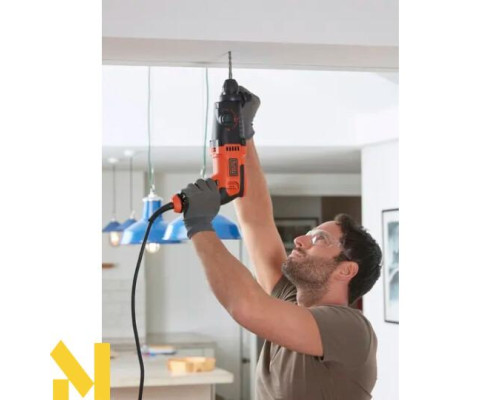 Перфоратор Black&Decker BEHS01