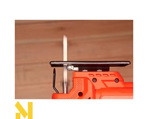 Лобзик електричний Black&Decker BES603