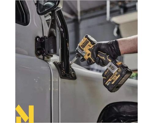 Шурупокрут акумуляторний ударний DeWALT DCF850N (без АКБ та ЗП)