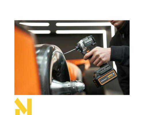 Набір інструментів акумуляторних McLaren F1 TEAM LIMITED EDITION DeWALT DCK200MM2T