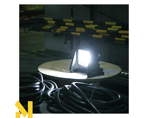 Ліхтар гібридний Makita DEADML805 (без АКБ та ЗП)