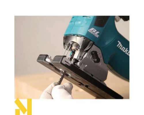 Лобзик акумуляторний Makita DJV181ZJ (без АКБ та ЗП)