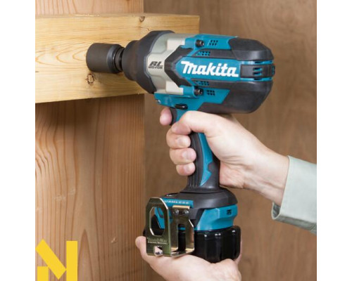 Гайковерт акумуляторний Makita DTW1002Z (без АКБ та ЗП)