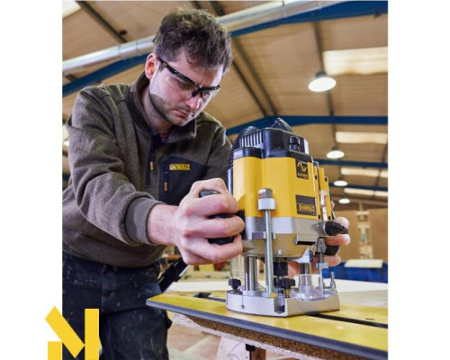 Фрезер DeWalt DW625E