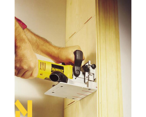Фрезер ламельний DeWalt DW682K