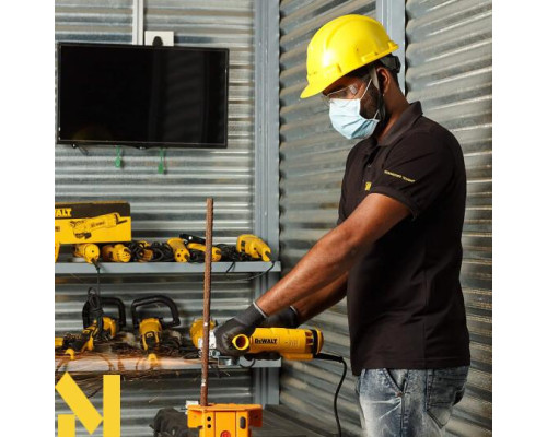 Болгарка (кутова шліфмашина) мережева DeWalt DWE4215