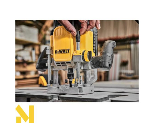 Фрезер мережевий DeWALT DWE625