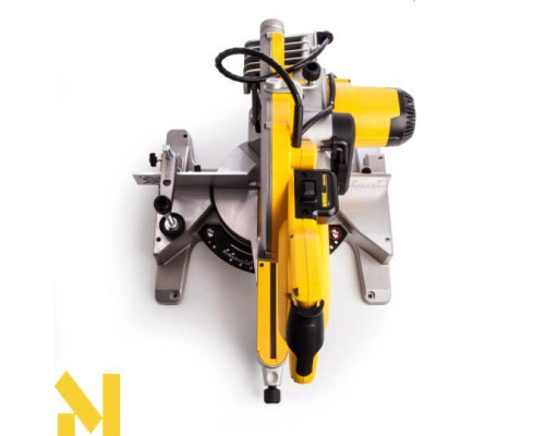 Пила торцювальна DeWalt DWS778