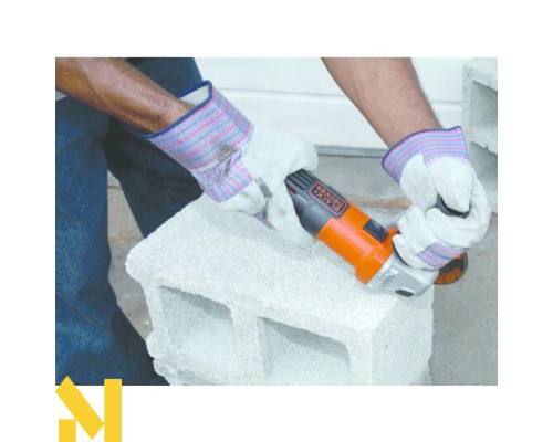 Болгарка (кутова шліфмашина) Black&Decker G650