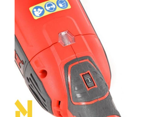 Машина полірувальна Hecht 1300