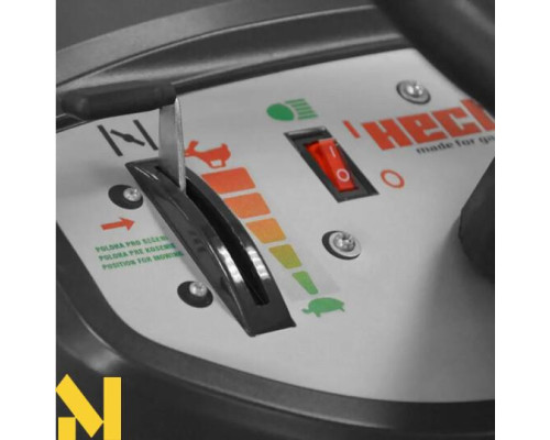 Садовий трактор бензиновий Hecht 5227