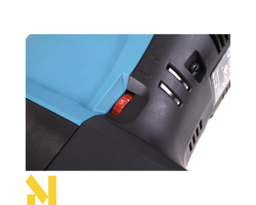 Перфоратор Makita HR4501C